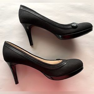 Nine West Amell Platform Stiletto Pump Patent Trim & Button Detail
